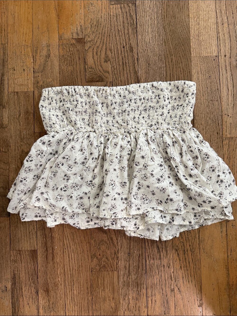 Floral Smocked Waist Women’s Skort in White